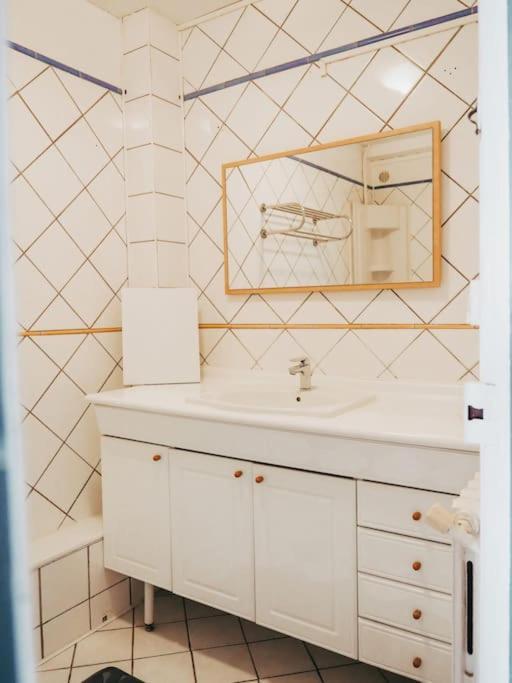 Appartement Avec Patio Saint Anne-dʼAuray Eksteriør bilde